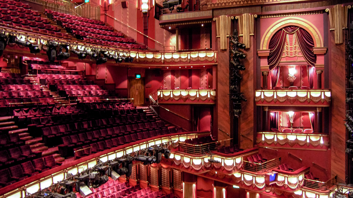 everything-you-need-to-know-about-london-theatre-boxes